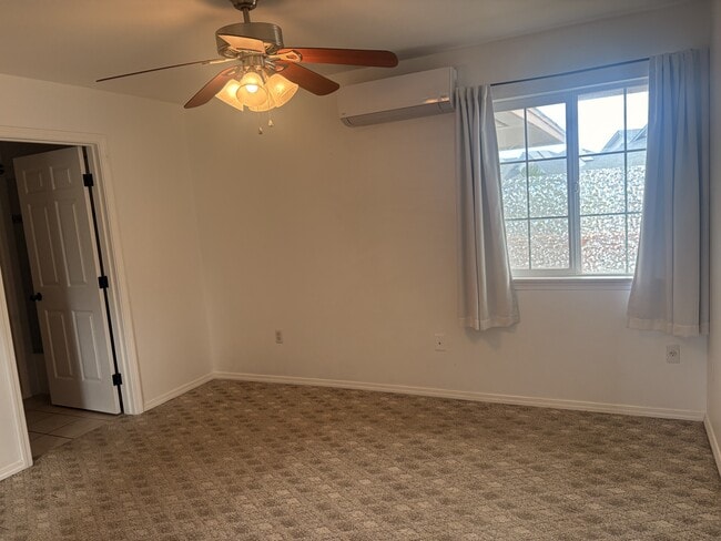 Building Photo - 40 Halili Ln