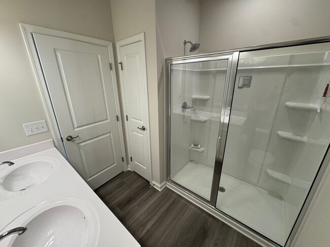 Building Photo - Lovely Colvard Farms Townhouse