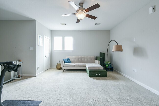 Building Photo - 10215 Palmour Pass