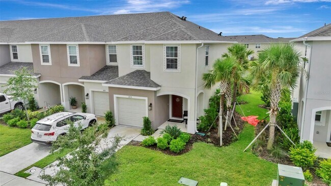 Building Photo - 5715 Archipelago St