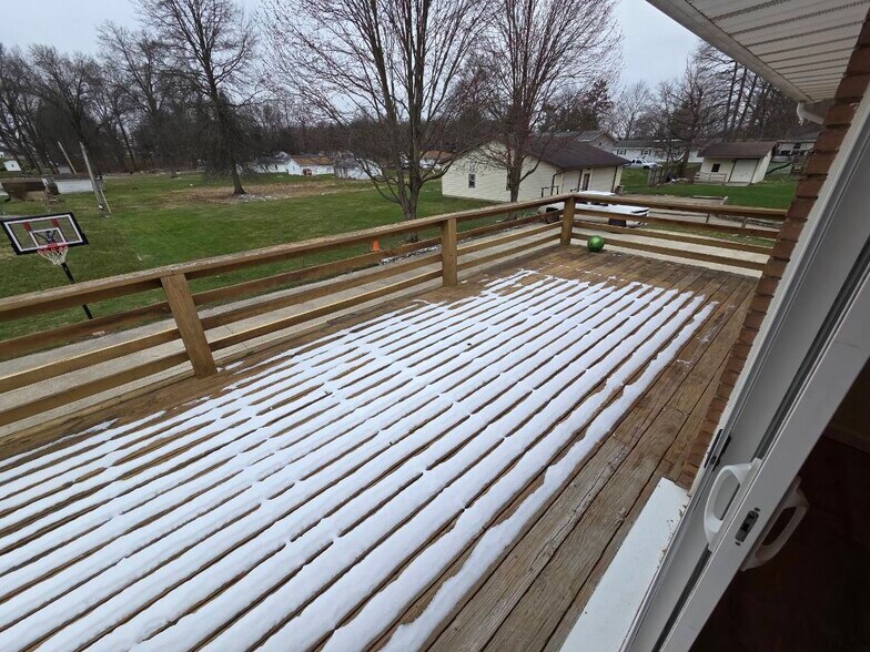 Building Photo - 988 Delwood Rd