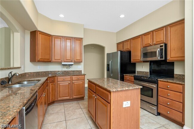 Building Photo - 1244 Carpazi Ct