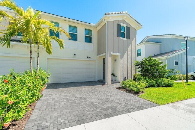 Building Photo - 5160 Willow Crk Dr