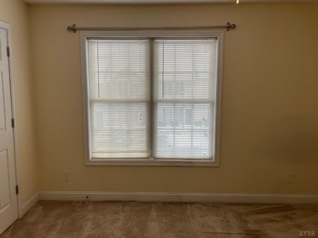 Building Photo - 1600 Wards Ferry Rd