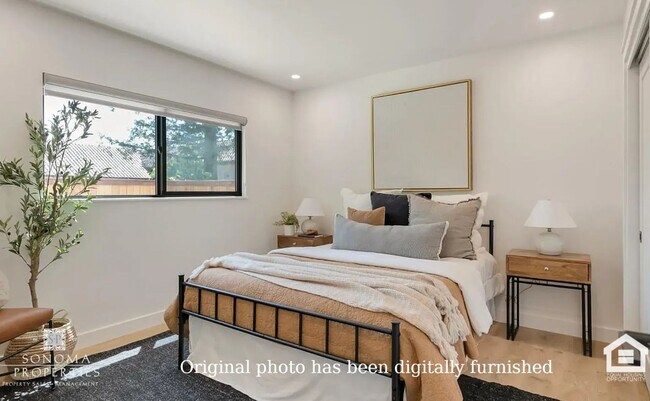 Building Photo - Modern Downstairs 2-Bedroom Unit Minutes from Sonoma Plaza