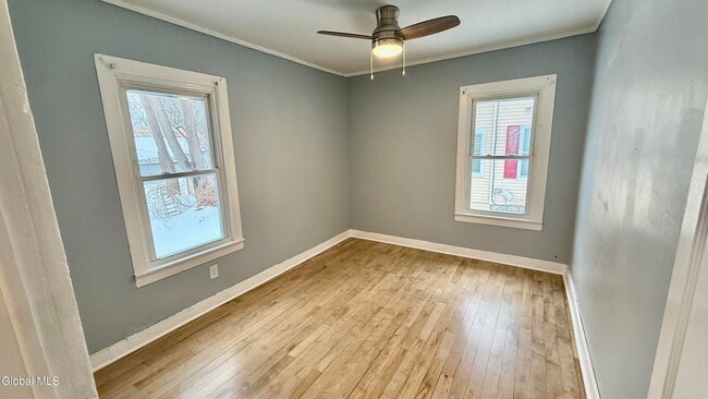 Building Photo - 173 Bay St