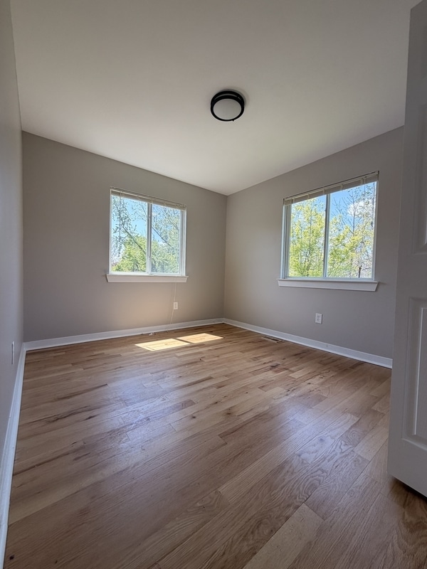 Building Photo - 16823 Stahelin Ave