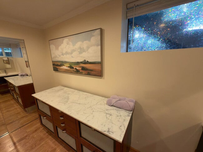 Building Photo - 3148 College Ave