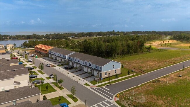 Building Photo - 3316 Thicket St