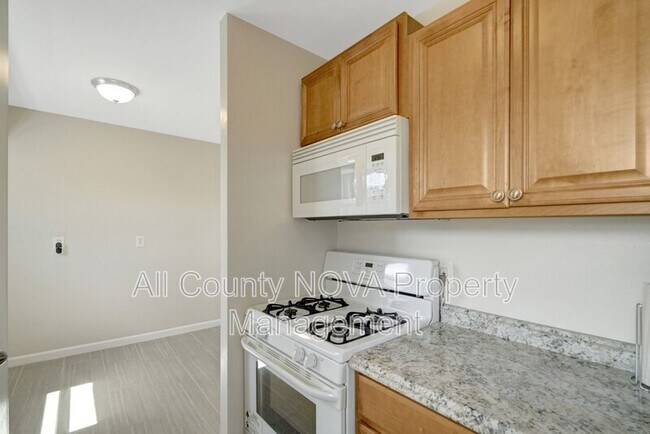 Building Photo - 438 N Armistead St