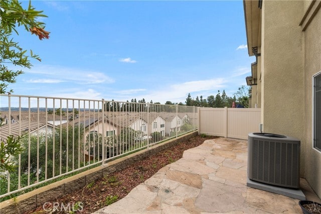 Building Photo - 46 Sobrante
