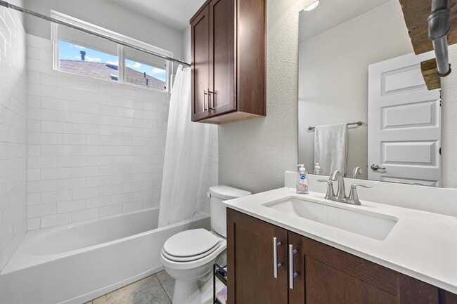 Building Photo - 6717 Alleyton Dr