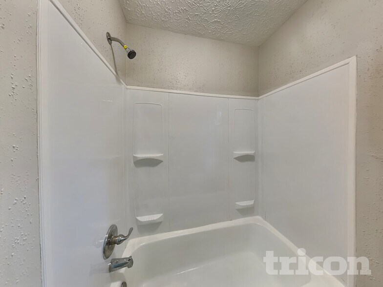 Building Photo - 5308 Omalley Ln