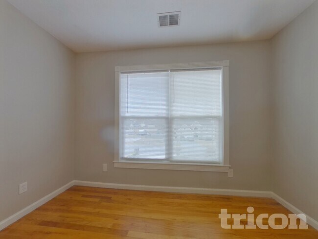 Building Photo - 1140 Johns Landing Ct