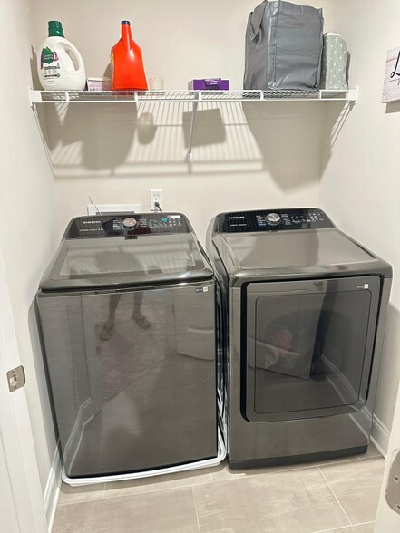 Building Photo - 276 Netherlands Blvd