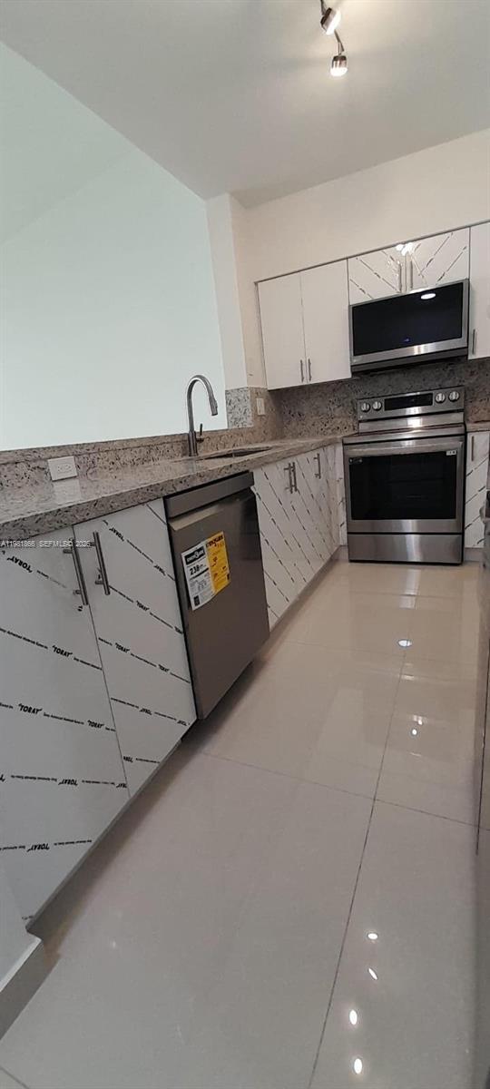 Building Photo - 14728 Balgowan Rd