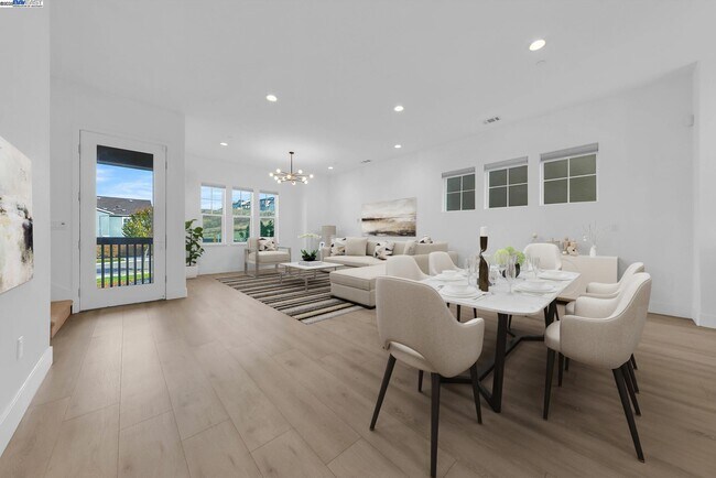 Building Photo - 4287 Loyalton Rd