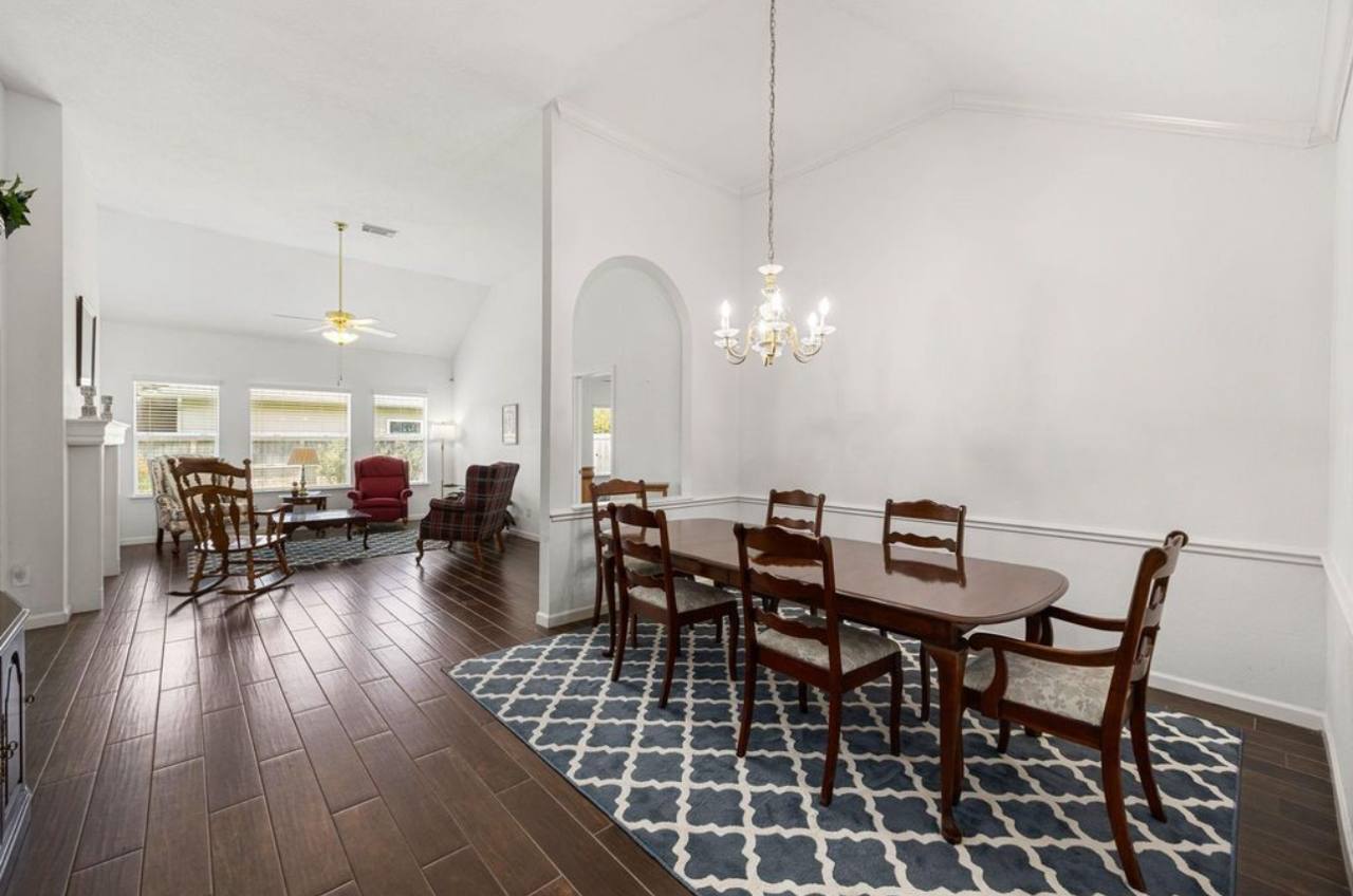 Building Photo - 13622 Neston Dr