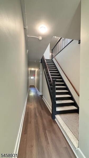 Building Photo - 630 Bloomfield Ave