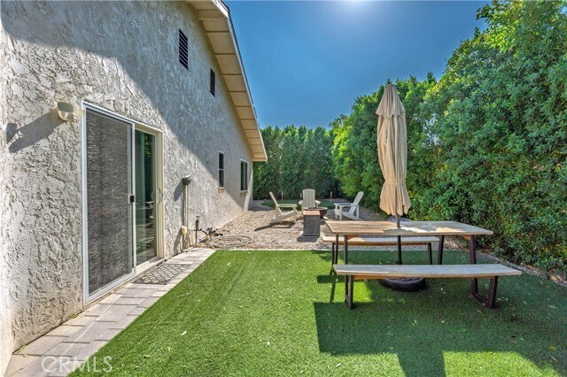 Building Photo - 80695 Columbia Ave