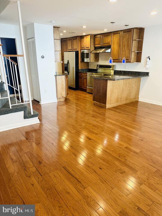 Building Photo - 1117 Harvard St NW