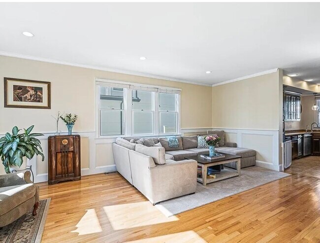 Building Photo - 58 Spiers Rd