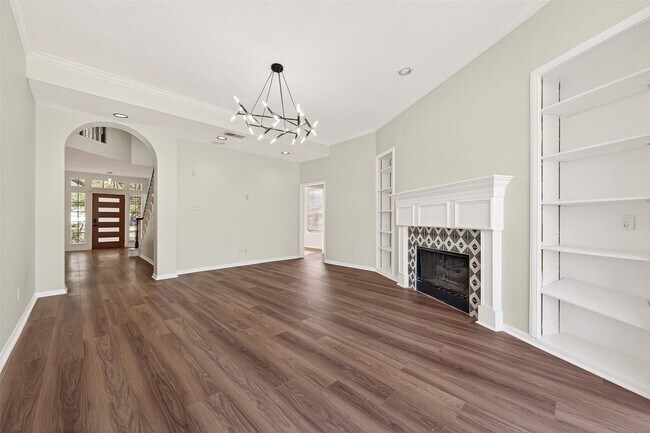 Building Photo - 16410 Fondren Grove Dr