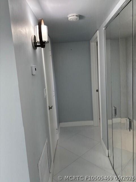 Building Photo - 1811 Sabal Palm Dr