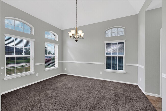 Building Photo - 20254 Fossil Valley Ln