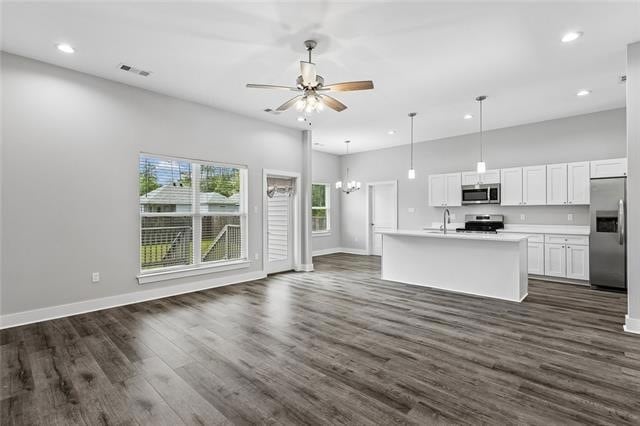 Building Photo - 60407 Vermillion Dr