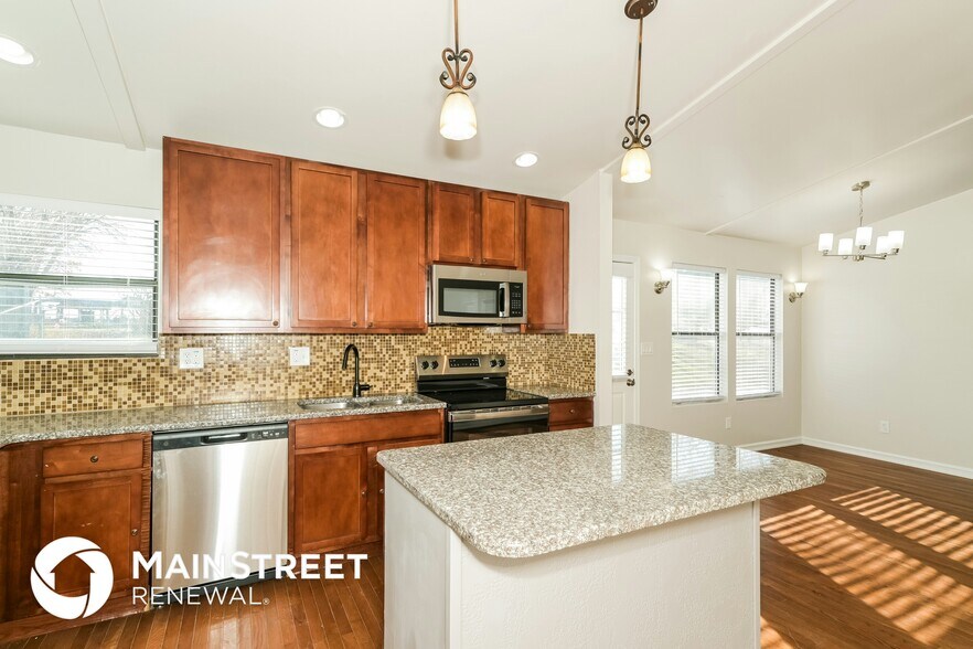 Building Photo - 1409 Castle Mill Dr