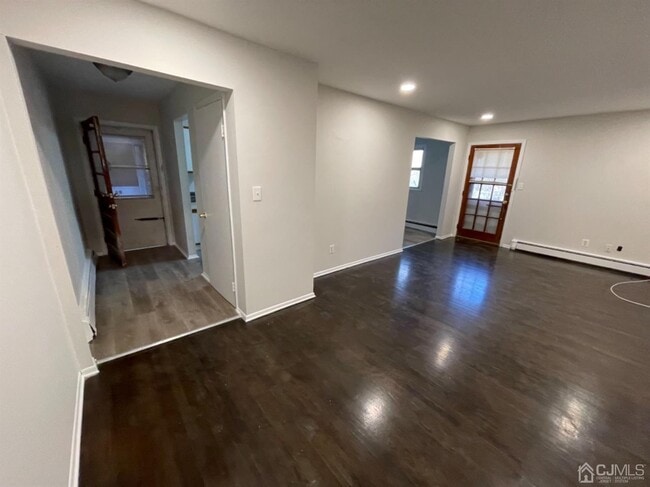Building Photo - 44 Colletti Terrace
