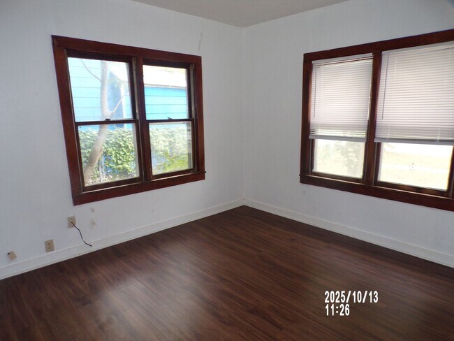 Building Photo - Very nice two-bedroom home located in the Walters area! One Dog under 20 lbs with owner approval!