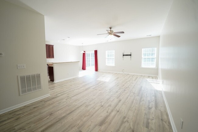 Building Photo - Available Soon!