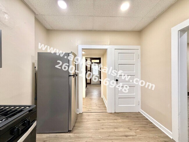 Building Photo - 1829 Broadway