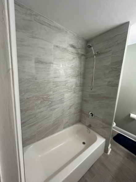 Building Photo - 26 Florence Tollgate Pl