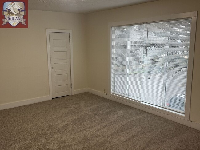 Building Photo - WA271