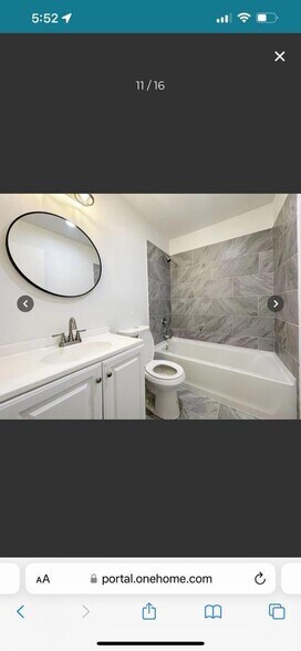 Building Photo - 1601 Carroll Dr