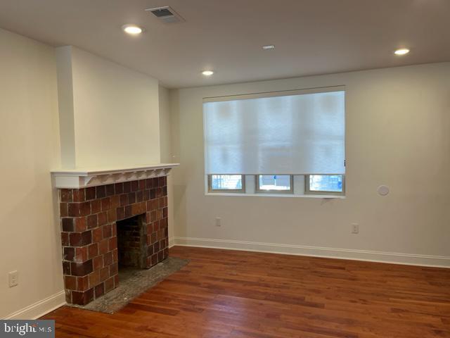 Building Photo - 207 S 53rd St