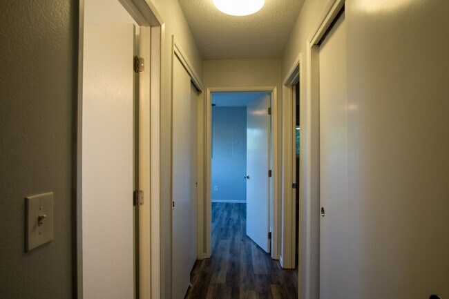 Building Photo - 1026 SE 29th Ave