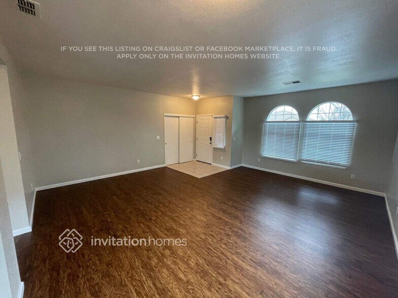 Building Photo - 7722 Manorside Dr