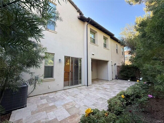 Primary Photo - 107 Quill