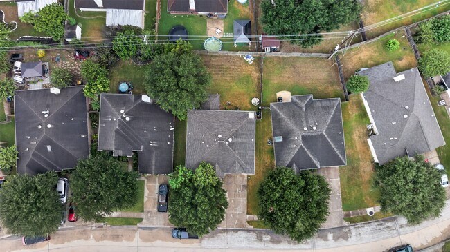 Building Photo - 20823 Oak Rain Ct