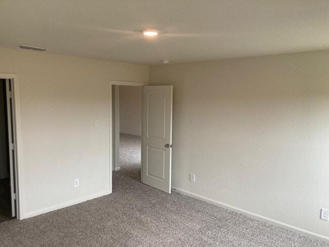 Building Photo - 3007 Boran Dr