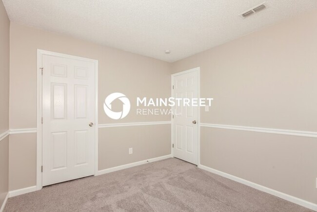 Building Photo - 6001 Beech Cove Ln