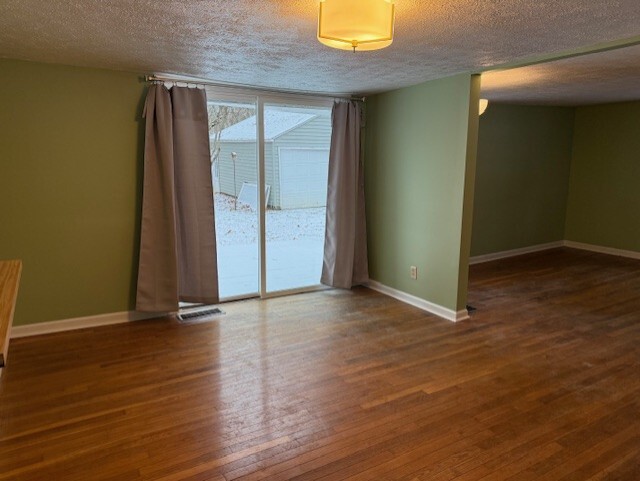 Dining room with view doors to rear deck - 16 Leawood Ave