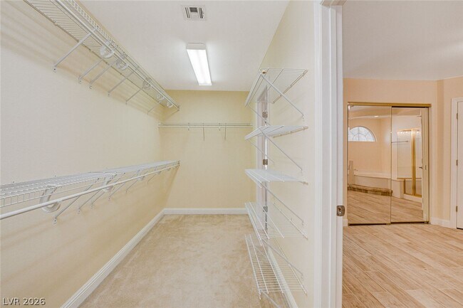 Building Photo - 432 Staghorn Pass Ave