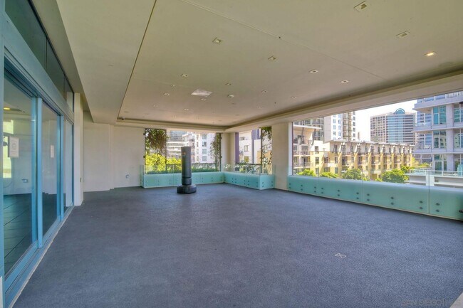 Building Photo - 1388 Kettner Blvd