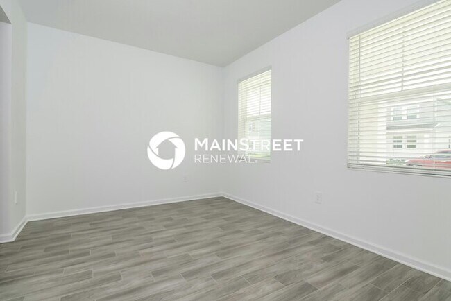 Building Photo - 3 Bedroom Pet-Friendly Home in St. Cloud, FL with Main Street Renewal