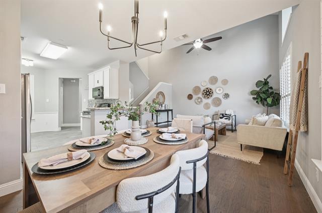 Building Photo - 10013 Monastery Dr